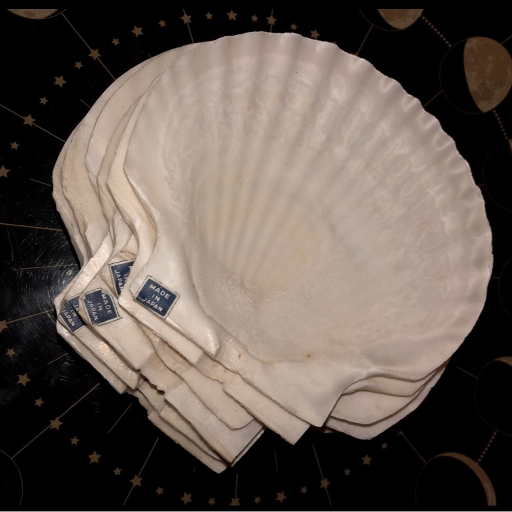 Vintage Japanese scallop shells for cooking